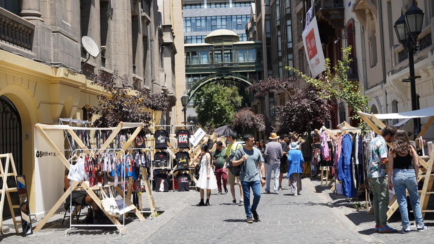 Los Barrios Más Populares de Santiago Según Redes Sociales y Medios