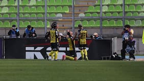 Preocupación en Quillota: jugador de San Luis es internado tras desvanecerse en una actividad con hinchas