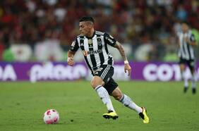 Cristian Pavón es el sueño navideño de un Colo Colo que busca asegurar hoy el fichaje de Leandro Benegas