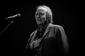 Las emotivas imágenes que dejó el adiós de Joan Manuel Serrat de Chile