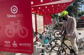 Ministerio de Transportes y Metro de Santiago inauguran nuevos estacionamientos de bicicletas en Línea Cero