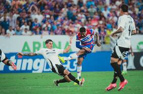 Repasa la bochornosa derrota de Colo Colo ante Fortaleza por la Copa Libertadores