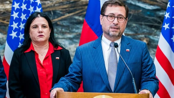 Canciller confirma intención de sumar a Steinert en un cargo en el exterior: “Es un tema que se está estudiando”