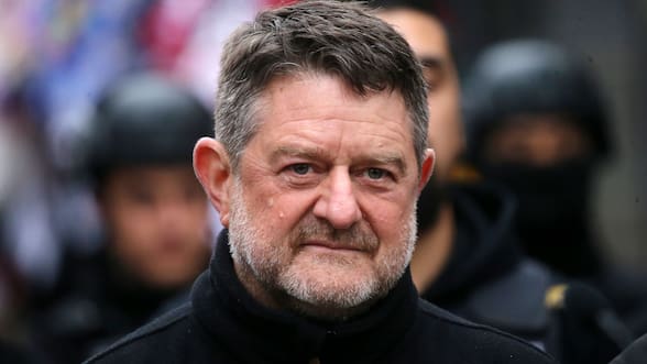 Fiscalía pide suspensión de audiencia en que se vería solicitud de desafuero de Claudio Orrego como gobernador de la RM