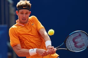 Nicolás Jarry sucumbe ante Hamad Medjedovic en Luedenscheid y se queda sin final