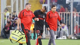 Arturo Vidal pone incertidumbre en Colo Colo tras salir lesionado: “Hay que verlo; ojalá estar para el próximo partido”