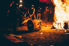 El fallido KnotFest mexicano: barricadas, la batería de Evanescence quemada y caos generalizado