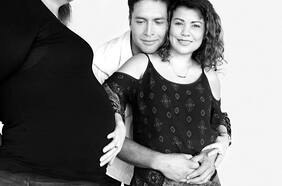 Ella lleva un embarazo por mí