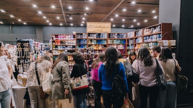 Expo Teje, el festival de tejido moderno que reunirá a más de 100 expositores en Santiago