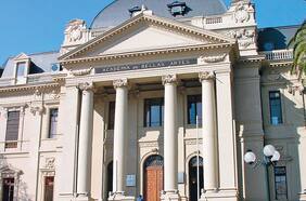 Dos museos expectantes: el efecto de la venta de TVN