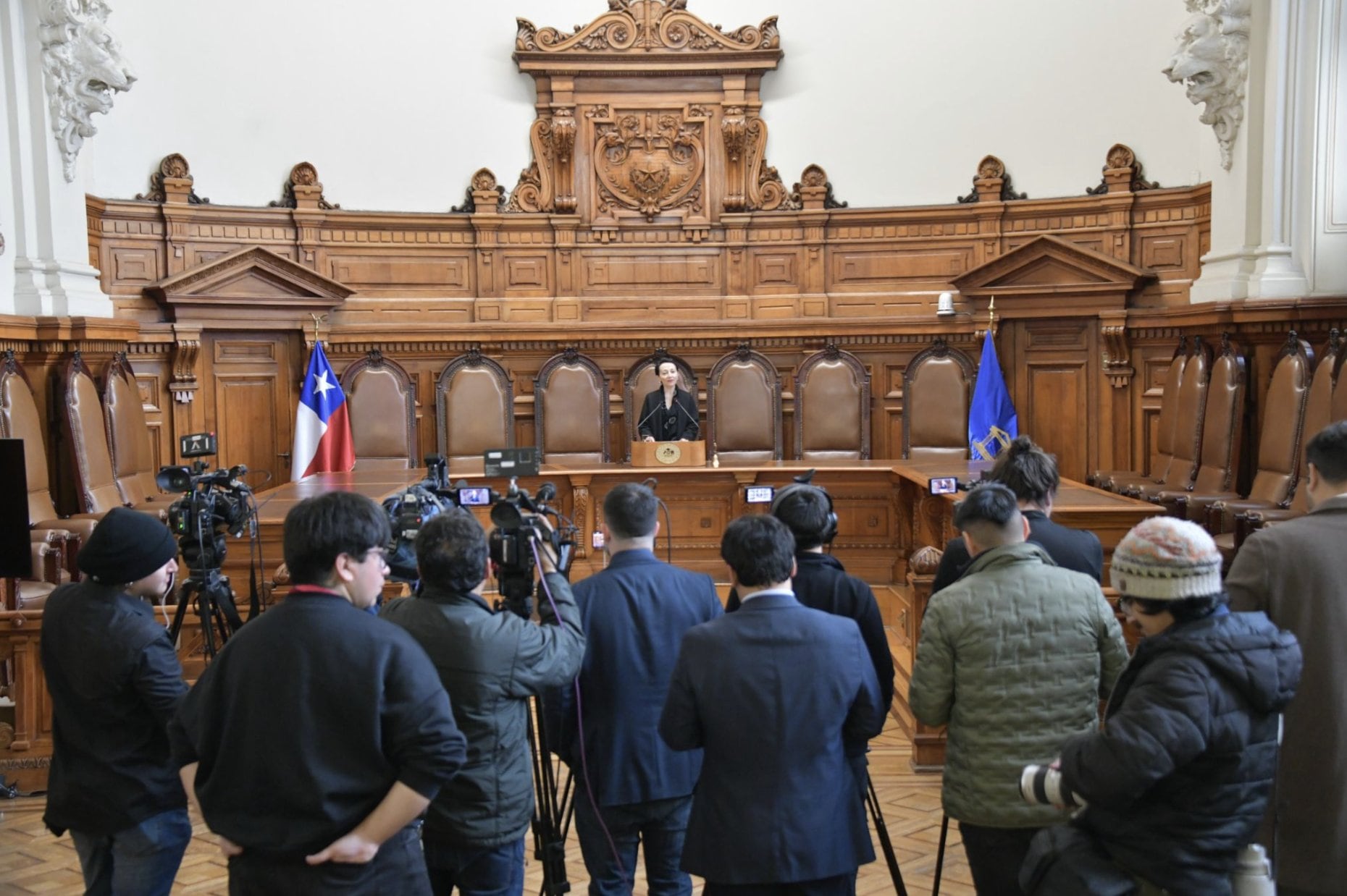 Corte Suprema expulsa a otros cuatro jueces que viajaron al extranjero con licencia médica