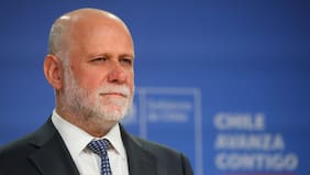 Polémica por reconstrucción en Penco: Elizalde llama al municipio a distribuir ayudas con celeridad