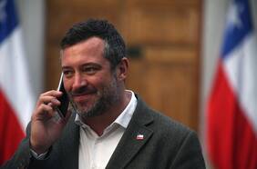 ¿Qué sigue ahora para Sichel? Evalúa breve estadía en España y sus adherentes le insisten en que cree un nuevo movimiento