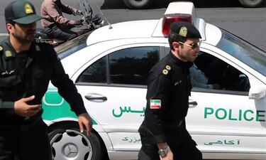 Policía iraní amenaza con tratar “como al enemigo” a quien salga a protestar contra el régimen