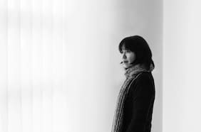 Han Kang, Blanco y una dulce elegía para una hermana