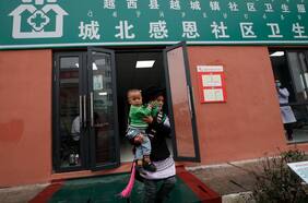 Provincia china de Sichuan libera a mujeres solteras para tener hijos legalmente