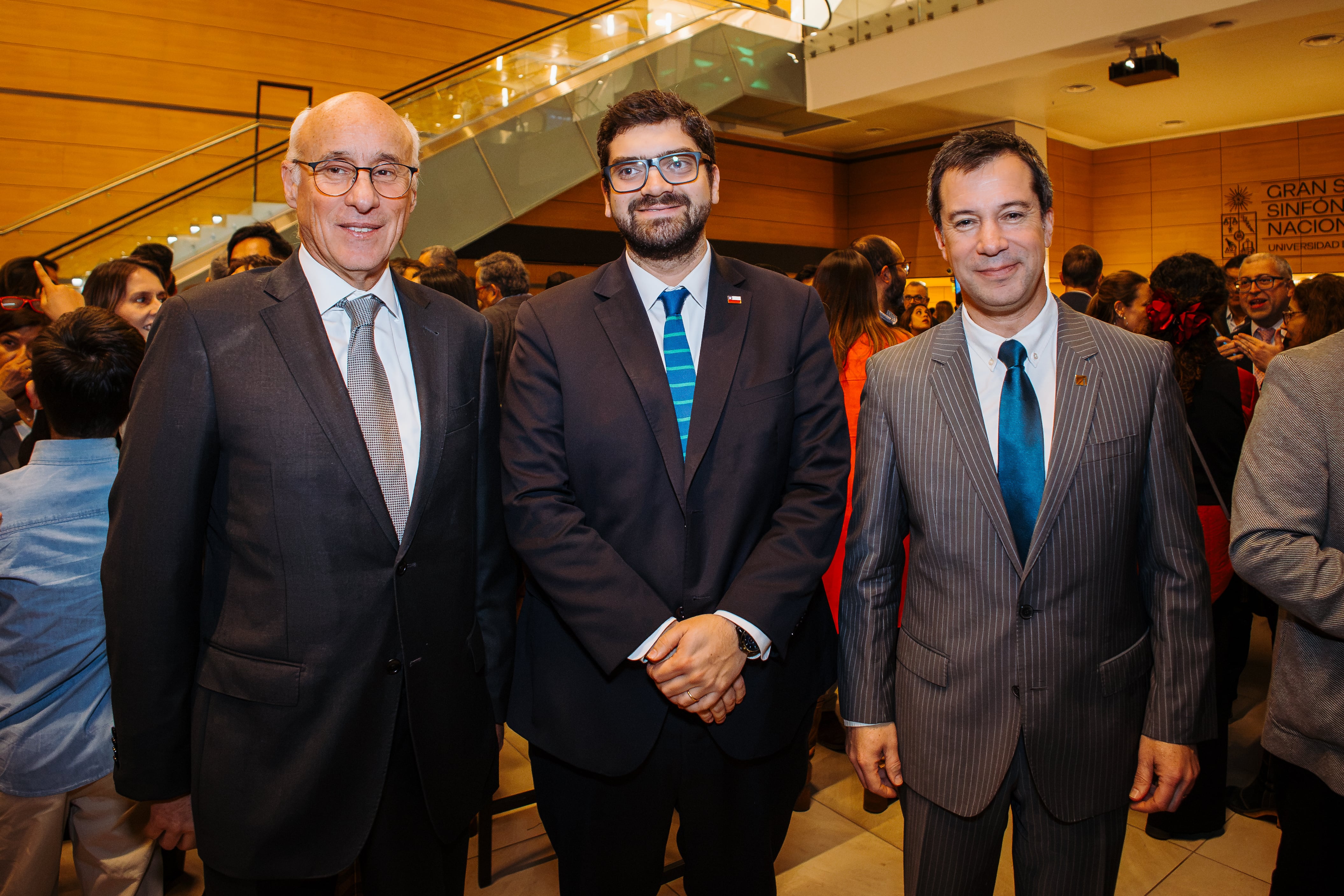Arturo Tagle, presidente del Consejo Directivo de INACAP; José Francisco Lagos, subsecretario general de Gobierno y Lucas Palacios, rector de INACAP.