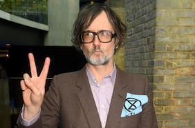 Para la common people: Jarvis Cocker lanza su propia línea de té y un puzzle