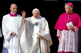 Los rituales por el fallecimiento de Benedicto XVI podrían ser un modelo para futuros ex papas