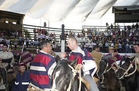 Cortés y Moreno pican de atrás en Melipilla y se meten en la final del Campeonato Nacional de Rodeo