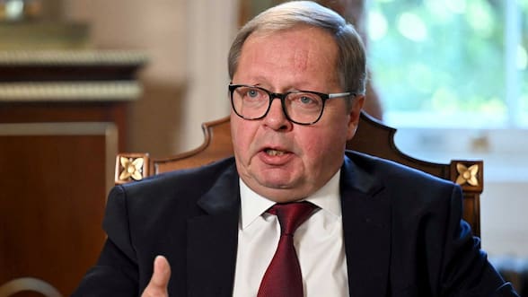 Entre presiones por apoyo a Ucrania: Rusia retira a su embajador en el Reino Unido