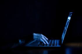 “Mamá, ayúdame”: Inteligencia Artificial imita voz de adolescente para fingir secuestro y exigir rescate