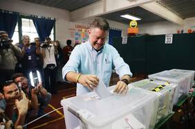 Claudio Orrego y candidatura a gobernador en la RM: “Ganar en primera vuelta es difícil”