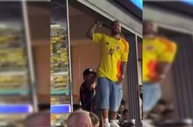 El descontrol de Maluma en el palco tras la caída de Colombia en la Copa América