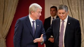 Supraministro en La Moneda: el diseño que evalúa el gobierno para la fusión de ministerios