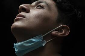 ¿Qué tengo? Síntomas de Covid causado por  Ómicron, alergia y resfrío se confunden