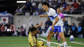 ¿Era roja? La infracción sobre Justo Giani que provocó una pelea entre jugadores la UC y Boca Juniors