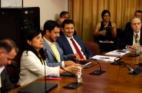 “Las fallas ocurren”: dichos de gremio de transmisoras por apagón masivo generan duras críticas en la Cámara