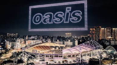 Cómo, dónde y a qué hora ver el show de drones de Oasis previo al concierto en Chile