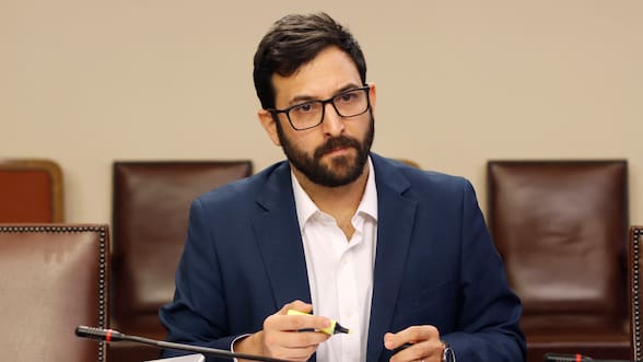Crispi tras cierre del Caso Convenios: “Fue una operación política (...) se buscó herir al gobierno del Presidente Boric y al FA”