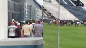 Buscaban a denunciados por abuso sexual: barristas de Alianza Lima invaden entrenamiento y agreden a jugadores