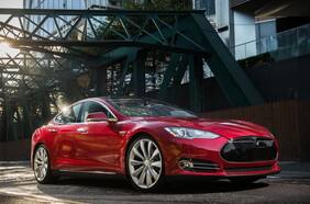 Tesla deberá indemnizar con 13 mil euros a usuarios por disminuir la autonomía de sus autos