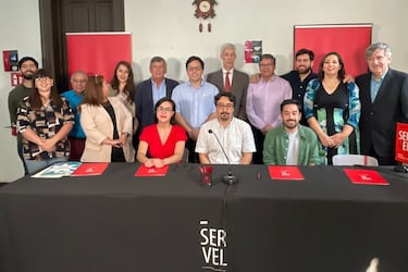 Dichos de Latorre sobre rechazar nueva Constitución incomodan al oficialismo y Tohá pide a partidos relato unitario tras 7-M