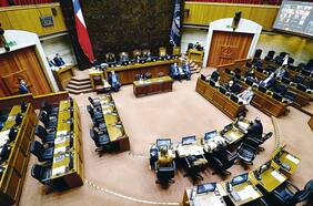 Congreso: Senado comienza votación del proyecto que crea una nueva política migratoria para Chile