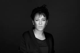 Una novela de terror contra la misoginia y un diálogo con Thomas Mann: así es lo nuevo de Olga Tokarczuk tras el Nobel