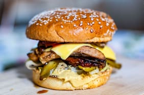 Vuelve al Parque Padre Hurtado la Feria del Sánguche, uno de los eventos más sabrosos