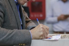 Por demoras para renovar licencias de conducir: diputados RN presentan proyecto de ley que amplía vigencia