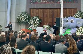 El adiós de Horst Paulmann: Las anécdotas de sus hijos, su pareja y la cúpula de Cencosud