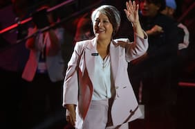 Jeannette Jara reaparece con defensas a la Ley Karin y a la reforma previsional