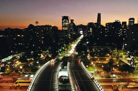 Riesgo país de Chile anota fuerte alza tras elección de constituyentes