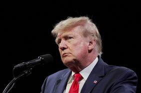 Donald Trump culpa a Biden y Harris de la muerte de los seis rehenes hallados en un túnel en Gaza