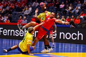 Chile debuta en la segunda fase del Mundial de balonmano con una ajustada derrota contra Brasil