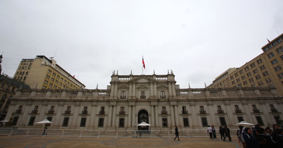 Gobierno Kast frena avance en protección contra acoso laboral