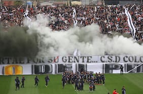 Con insultos contra la U: el masivo arengazo de Colo Colo en la previa del Superclásico