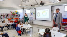 El primer encontrón de Desbordes con SLEP Santiago Centro: acusa traspaso “matonesco” de infraestructura no educacional