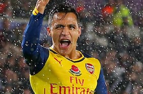 Alexis Sánchez mantiene vigencia en Inglaterra: el récord que fue igualado por Raúl Jiménez en la Premier League